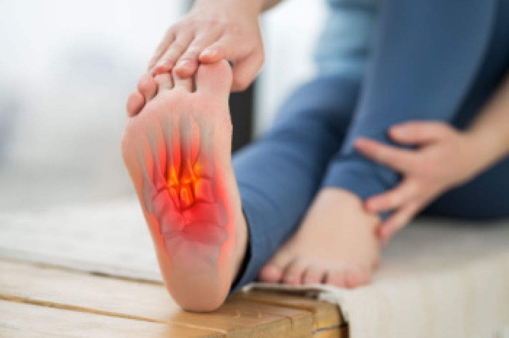 Causes and Treatment of Foot Stress Fractures